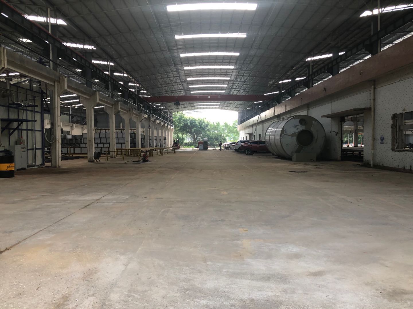 生產(chǎn)車(chē)間